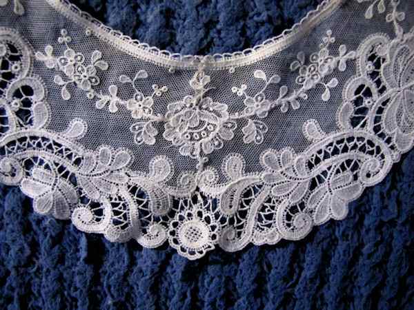 close up vintage antique Limerick lace collar