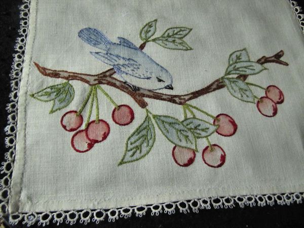 close up 1 vintage table runner dresser scarf arts and crafts bluebirds