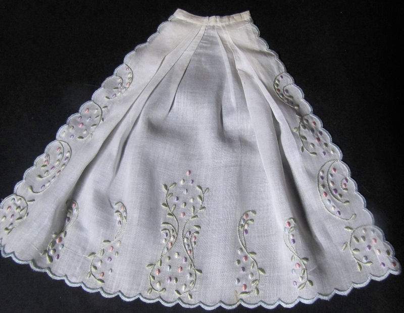 vintage antique victorian jabot with pastel embroidery