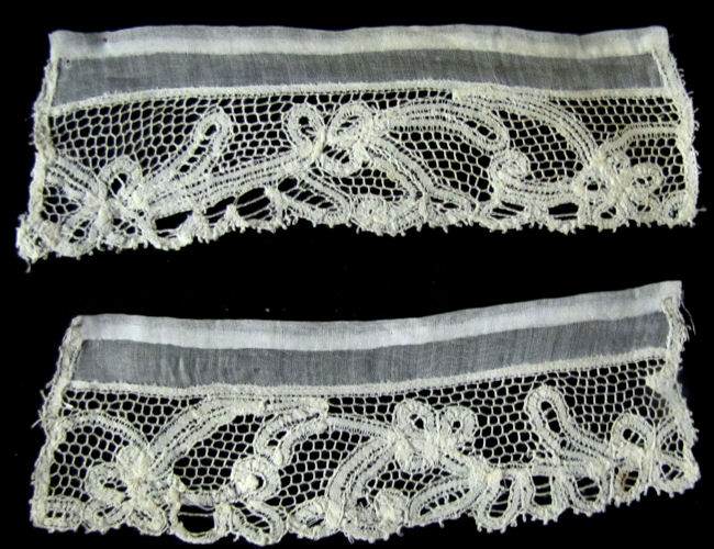 pair vintage antique lace cuffs