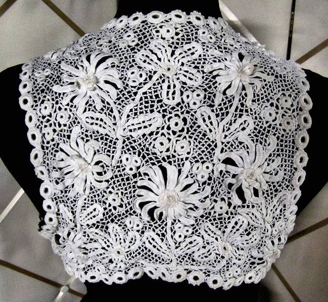 close up 2 vintage antique Irish lace bolero cape