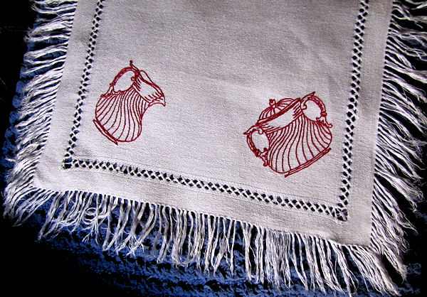 close up 2 vintage table runner dresser scarf with redwork teapots