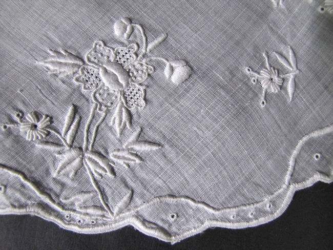 close up vintage antique doily with handmade lace and whitework embroidery