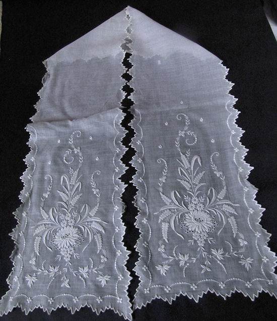 close up 6 antique vintage victorian lappet with handmade whitework