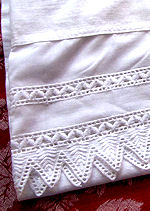 single vintage pillowcase pillowslip lace edge