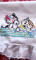 vintage single pillowcase pillowslip embroidered kittens