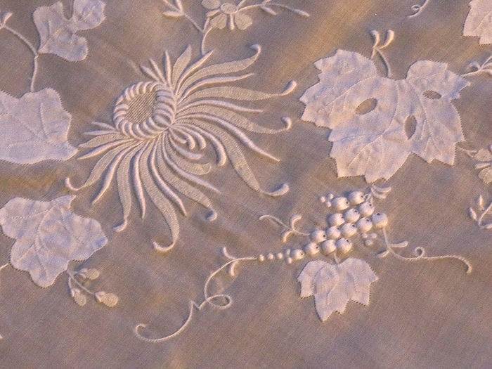 close up 2 vintage round yellow organdy tablecloth handmade