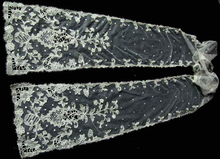 antique Carrickmacross lace lappet