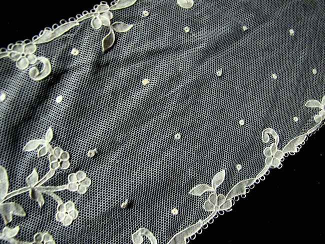 close up 3 antique Carrickmacross lace lappet