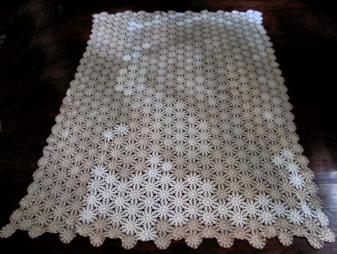 vintage antique handmade lace tablecloth