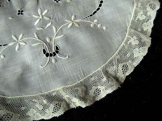 close up 2 vintage antique table runner dresser scarf Normandy lace whitework
