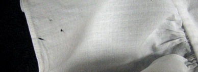 holes in ruffle antique pillow sham B