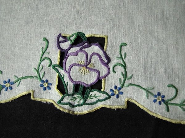 vintage linen table runner dresser scarf handmade lace and embroidery pansies