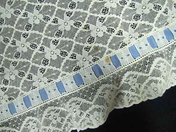 close up 2 vintage antique table runner dresser scarf Alencon lace blue ribbon