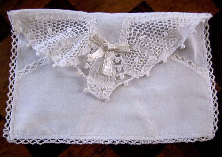 vintage antique hanky folder bag handmade lace
