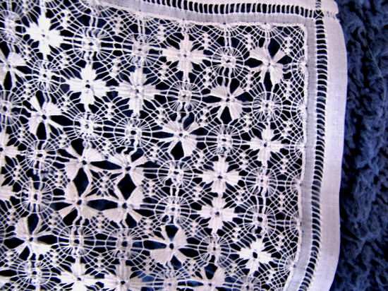 close up 3 vintage white linen handmade lace cocktail napkins set