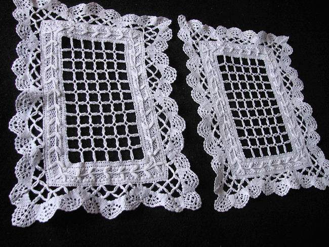 pair vintage cluny lace doilies