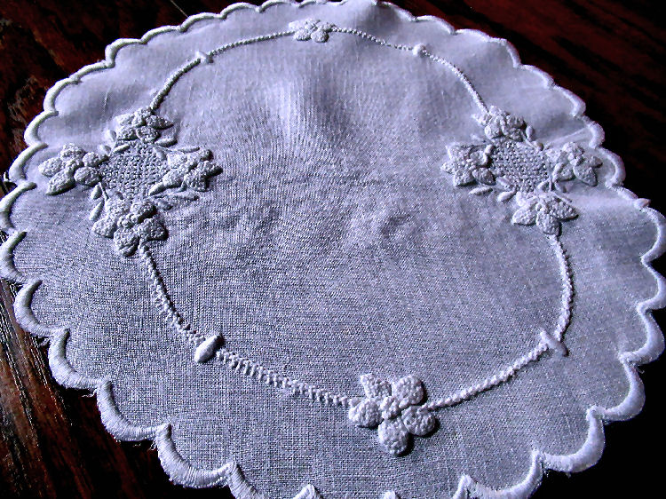 vintage  antique handmade round white linen embroidered doily