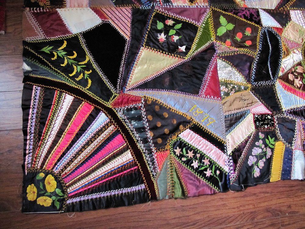close up 7 vintage antique bedspread quilt handmade