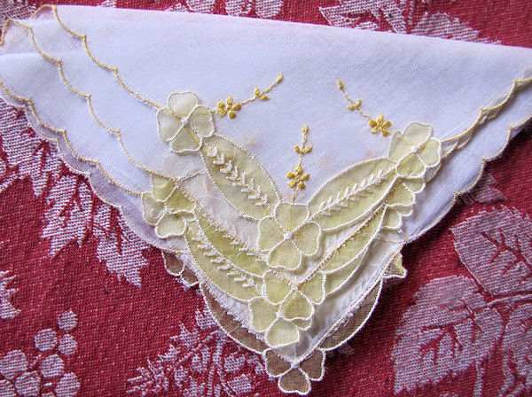 vintage hanky organdy corners and embroidery