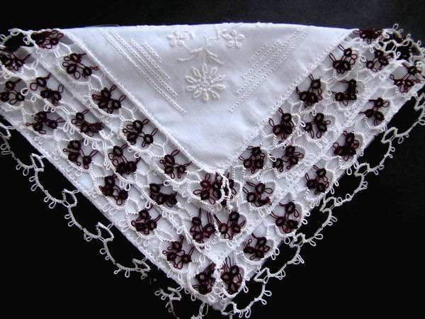 vintage irish lace hanky with handmade purple and white lace and whitework