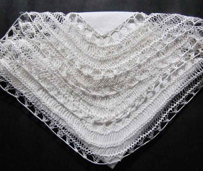 vintage antique wedding brides hanky white irish linen handmade lace