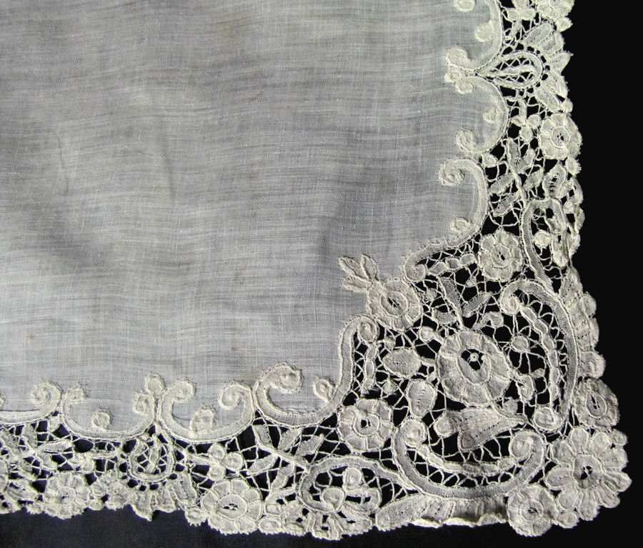 closse up vintage antique wedding brides hanky handmade lace