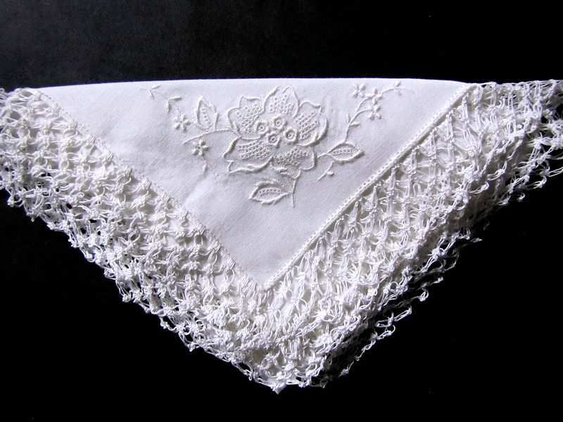vintage antique handmade whitework hanky with lace