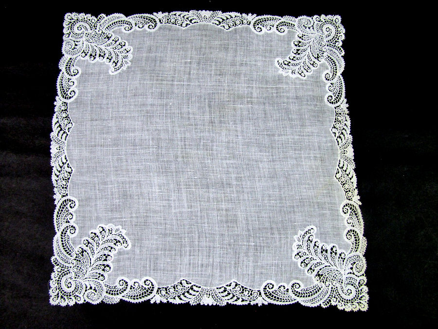 vintage antique wedding hanky with lace
