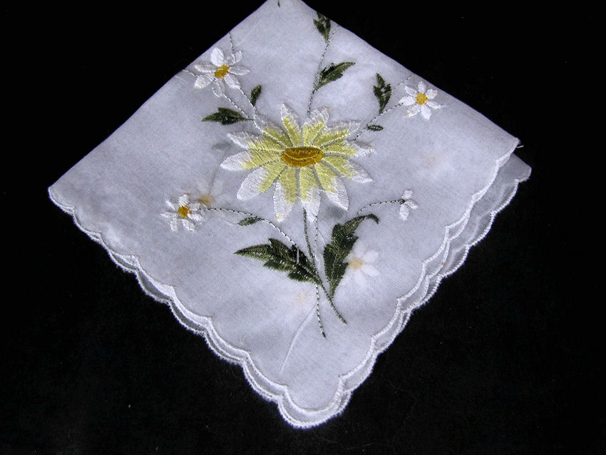 vintage antique embroidered daisies hanky