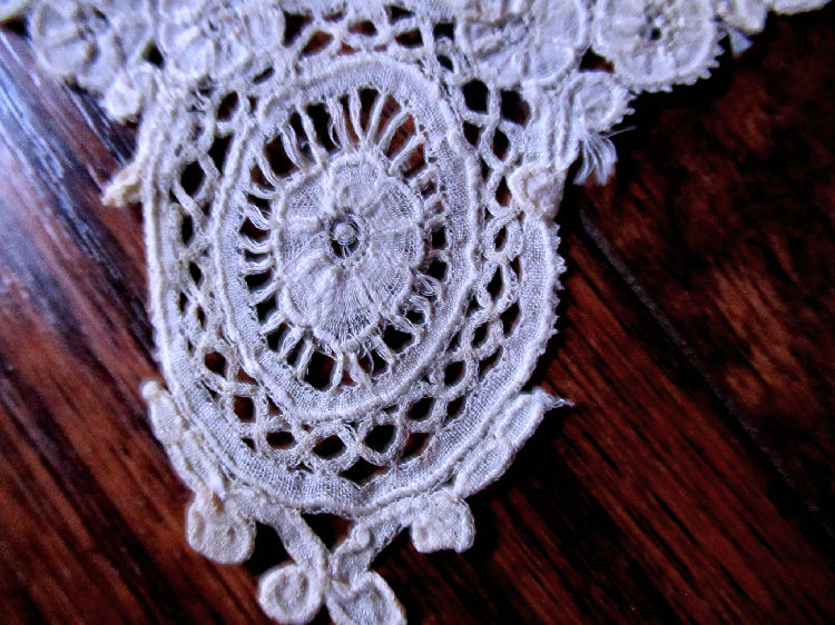vintage antique handmade Brussels lace jabot, dress insert, applique
