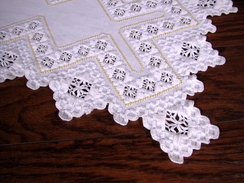 close up vintage  antique handmade table runner dresser scarf hardanger and needle lace