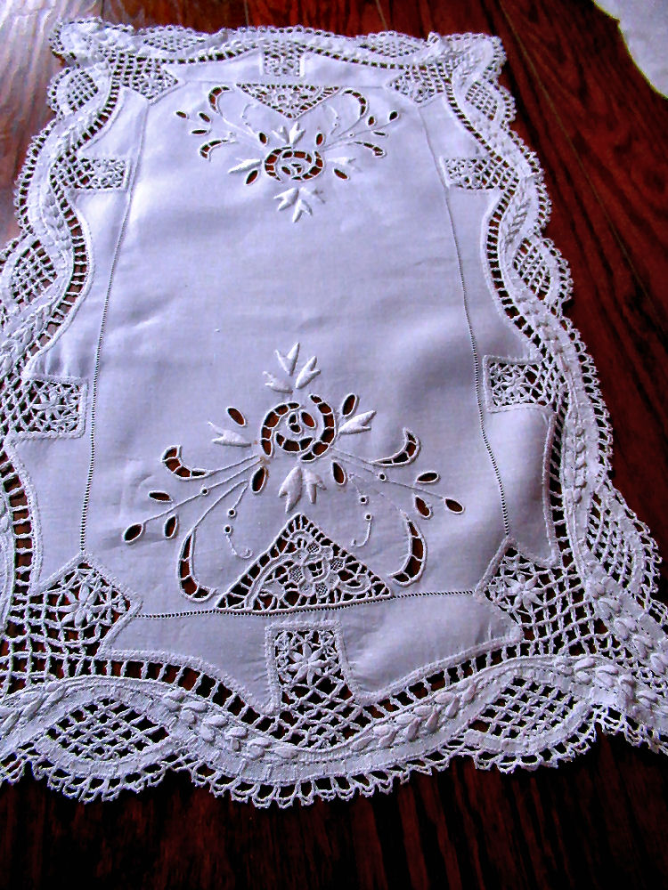 vintage  antique handmade table runner dresser scarf lace whitework