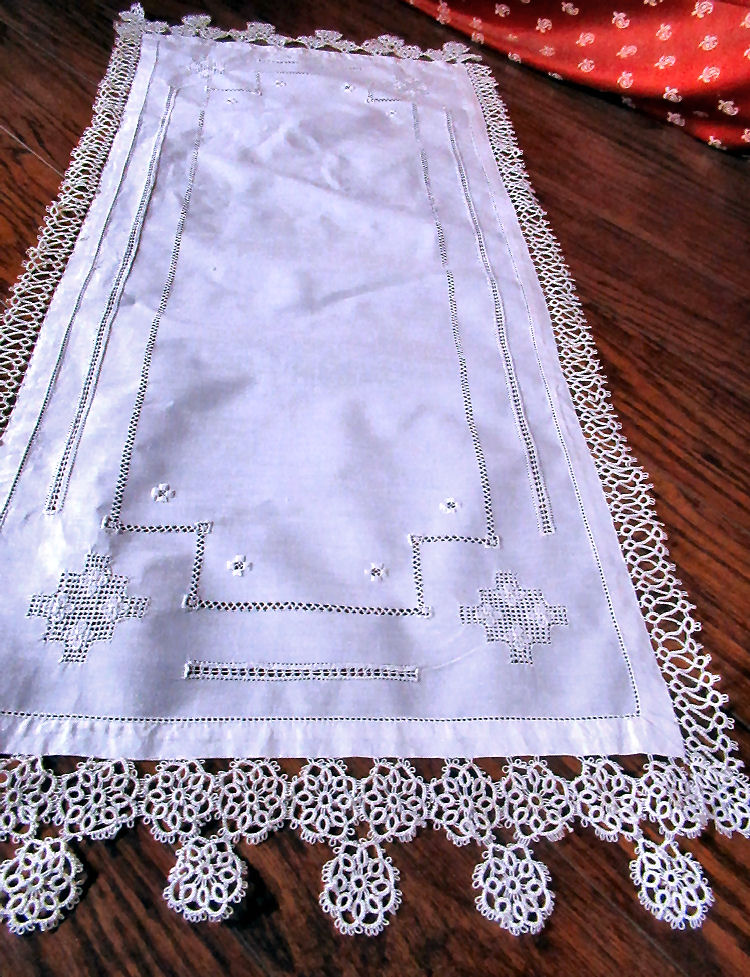 vintage  antique handmade table runner lace and embroidery