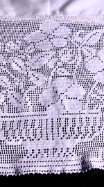 vintage antique white linen table runner dresser scarf figural lace