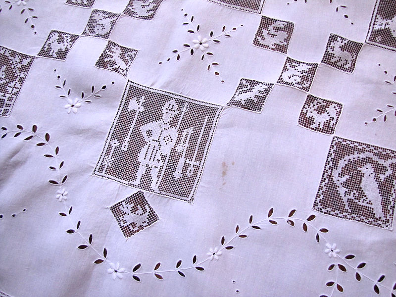 close up 5 vintage  antique handmade figural lace tablecloth spots